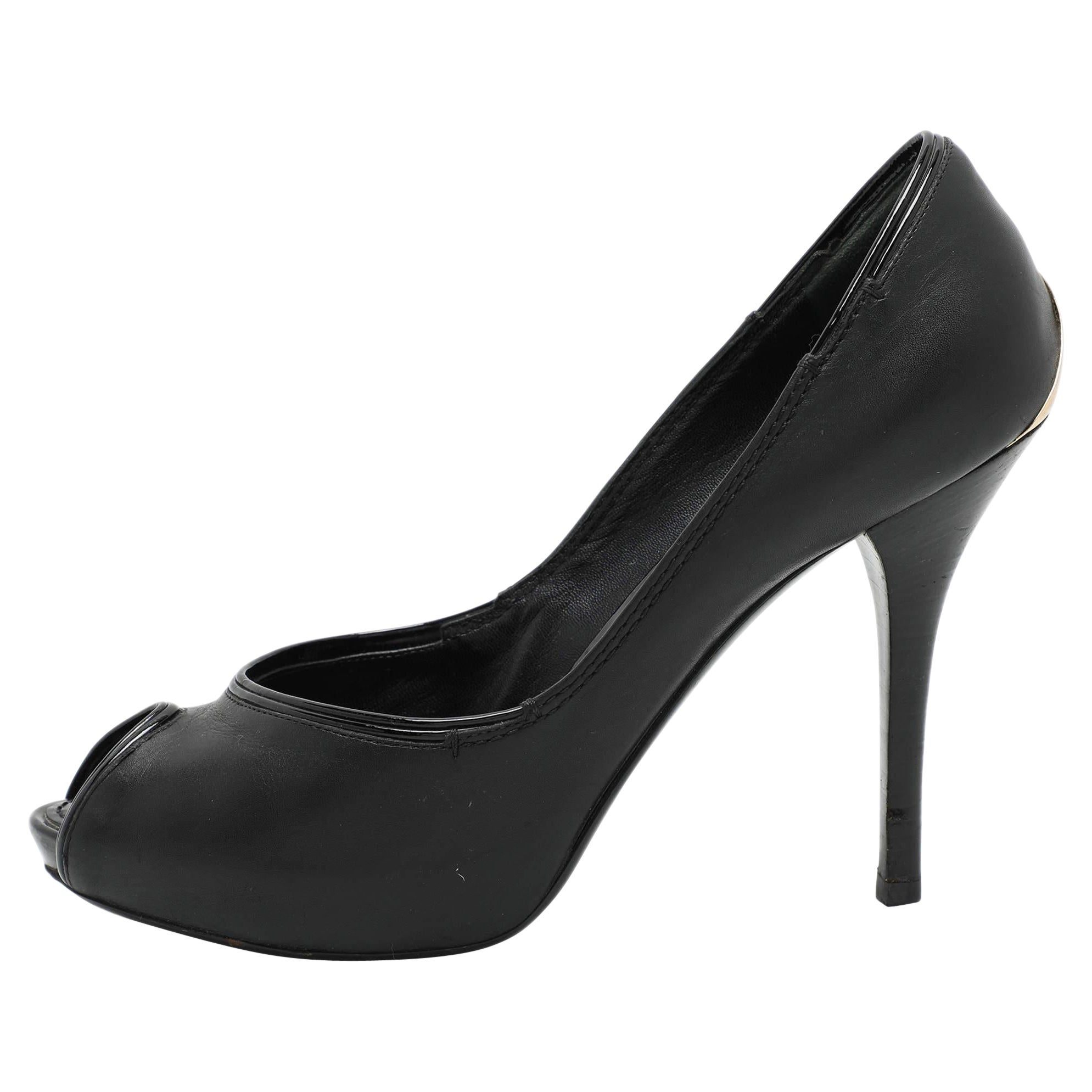 Schwarze Louis Vuitton Peep Toe Pumps aus Leder Größe 38