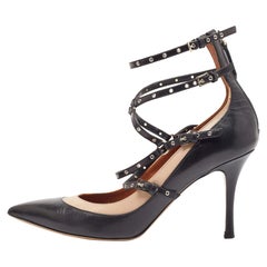 Valentino Pumps Rockstud in pelle nera/beige misura 40