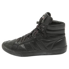 Moncler Scarpe da ginnastica alte in pelle nera taglia 44
