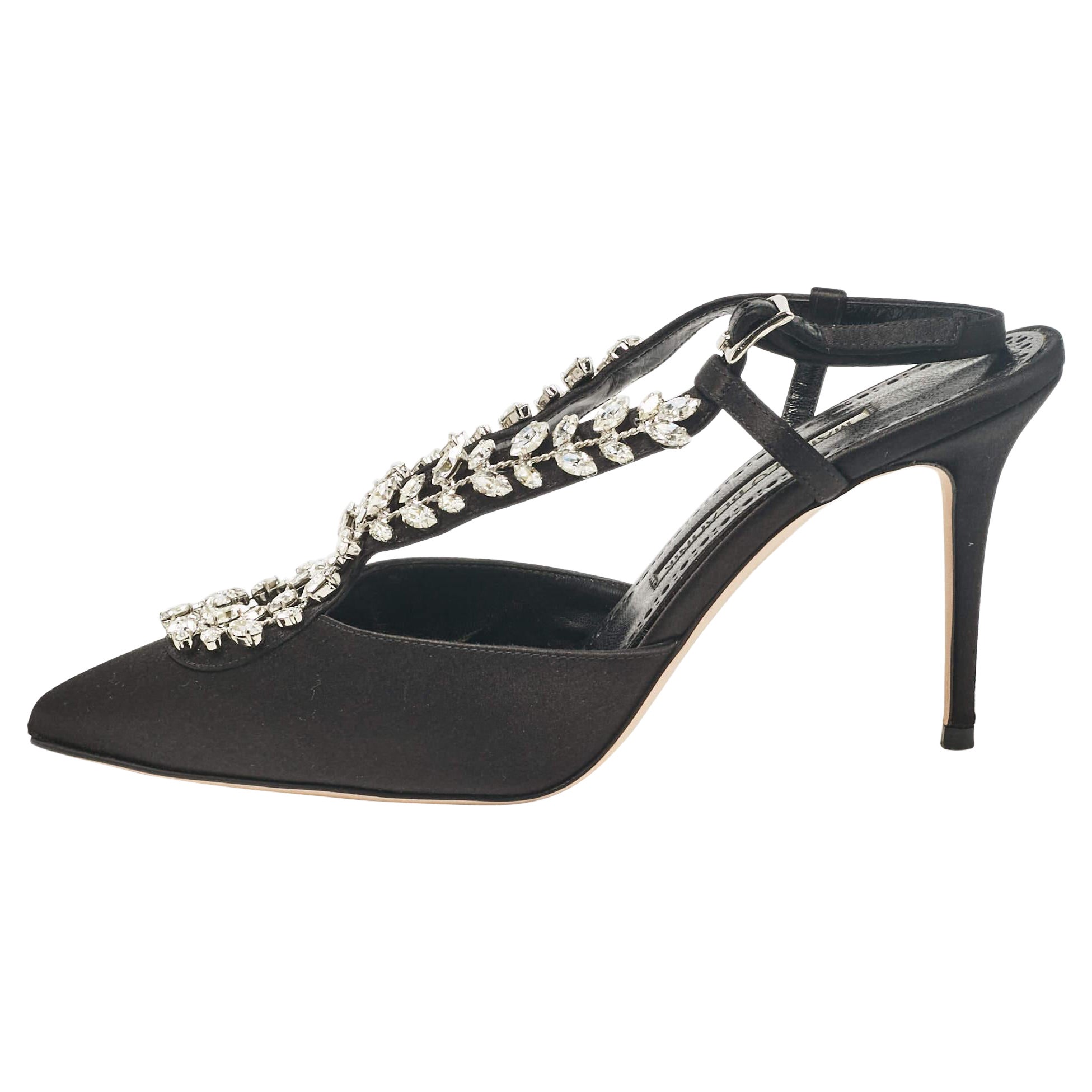 Manolo Blahnik Black Satin Crystal Embellished Slingback Pumps Size 35.5 For Sale