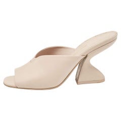 Salvatore Ferragamo Hellrosa Sansu Slide Sandalen aus Leder Größe 38,5