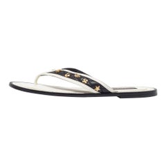 Chanel Black/White Leather Thong Sandals Size 41