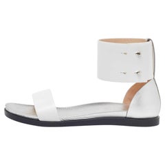 Joseph Weiß/Silber Leder flache Sandalen mit Knöchelriemen Größe 39