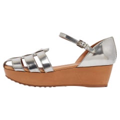 Sandalias Tod's plateadas de plataforma de piel talla 40