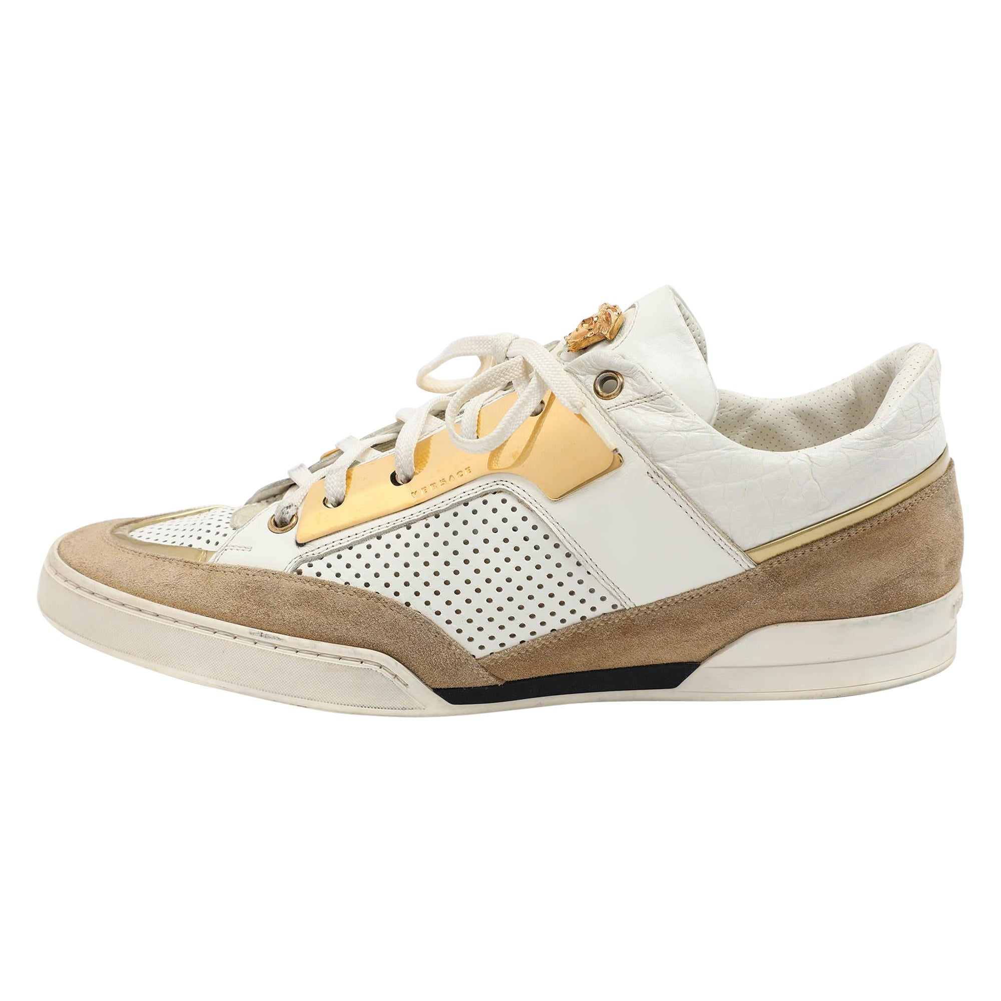 Versace Baskets basses Medusa en cuir et daim blanc/beige 43