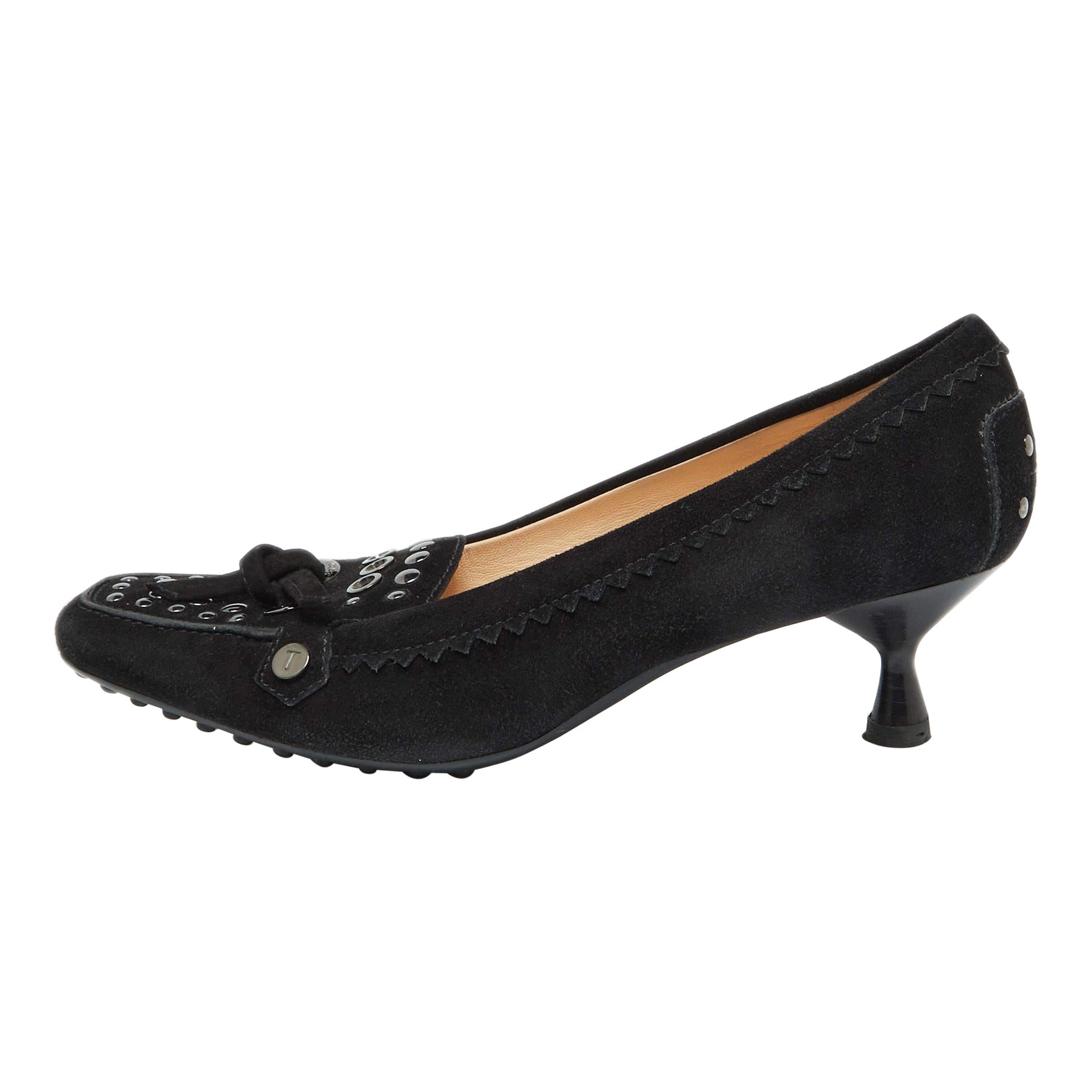 Tod's Black Suede Studded Kitten Heel Loafer Pumps Size 38.5 For Sale