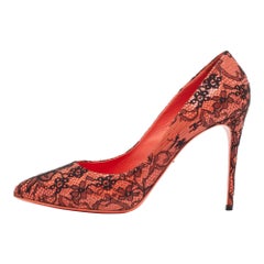 Dolce & Gabbana Pink/Black Lace and Patent Leather Pointed Toe Pumps Size 39