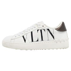 Valentino Weiße Leder VLTN Schnürung Turnschuhe Größe 36.5