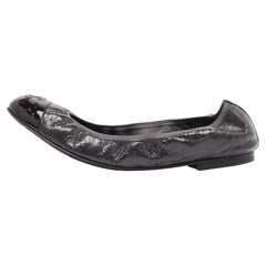 Chanel Grey/Black Patent Leather CC Scrunch Ballet Flats Size 42
