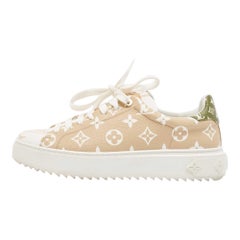 Louis Vuitton Beige/White Monogram Giant Canvas Time Out Sneakers Size 38.5