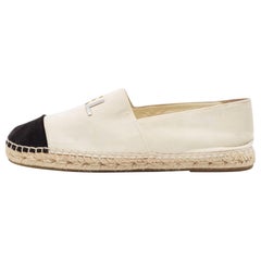 Chanel Cream/Black Velvet  Espadrille Flats Size 40