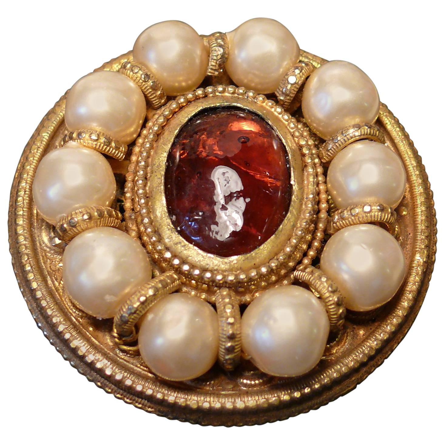 Chanel Vintage Baroque Brooch