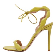 Gianvito Rossi Sandali alla caviglia in pelle verde ondulata misura 38