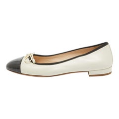 Prada Cream/Black Leather Cap Toe Ballet Flats Size 37