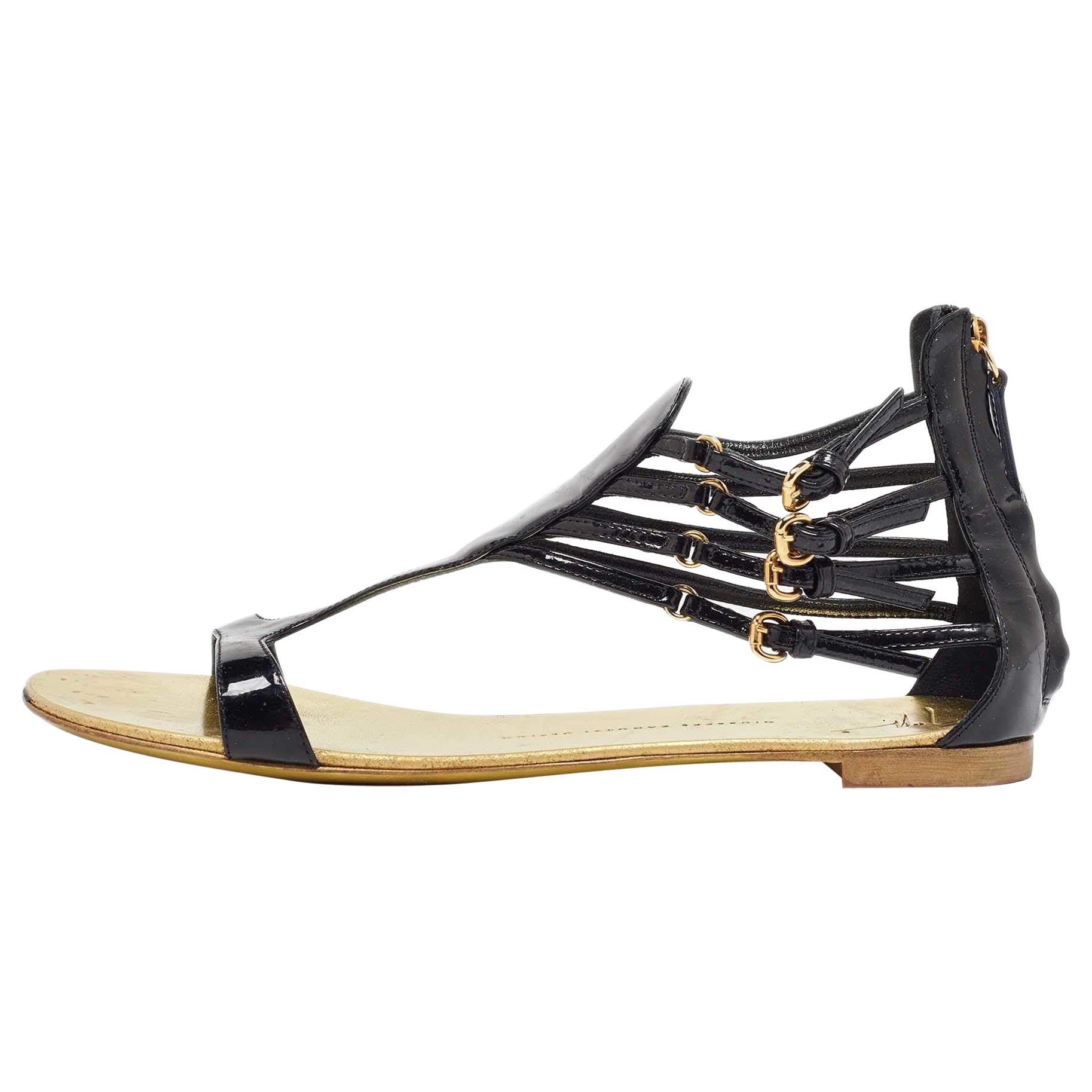 Giuseppe Zanotti Schwarze flache Sandalen aus Lackleder mit Knöchelriemen Größe 40