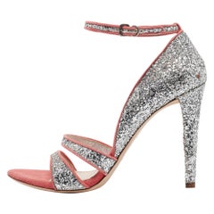 Miu Silber Glitter Wildleder Knöchelriemen Sandalen Größe 40