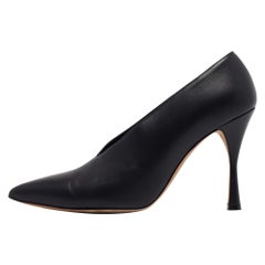 Manolo Blahnik - Pompe a punta in pelle nera - misura 38,5