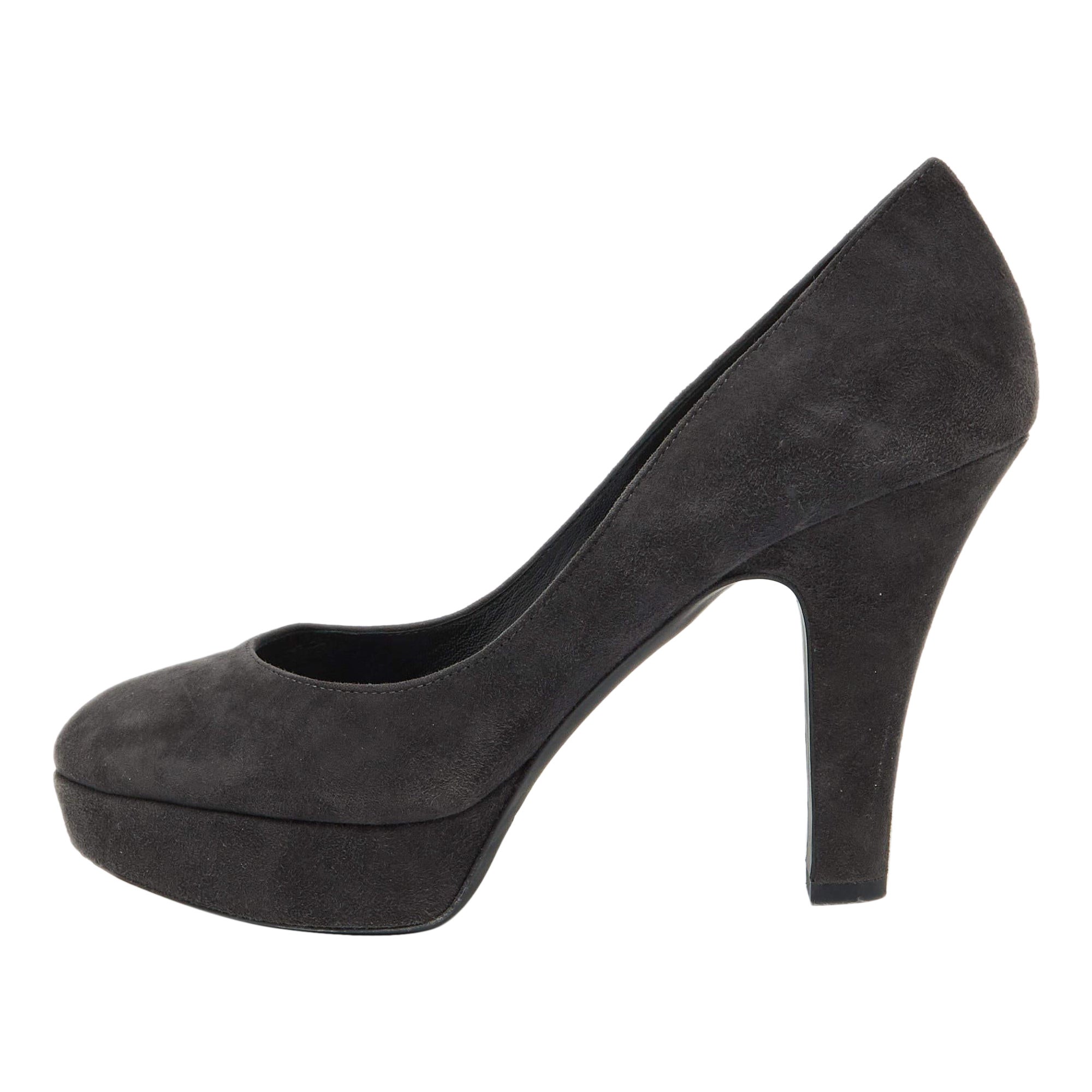 Dolce & Gabbana Bombas de plataforma de ante negro Talla 39.5 en venta