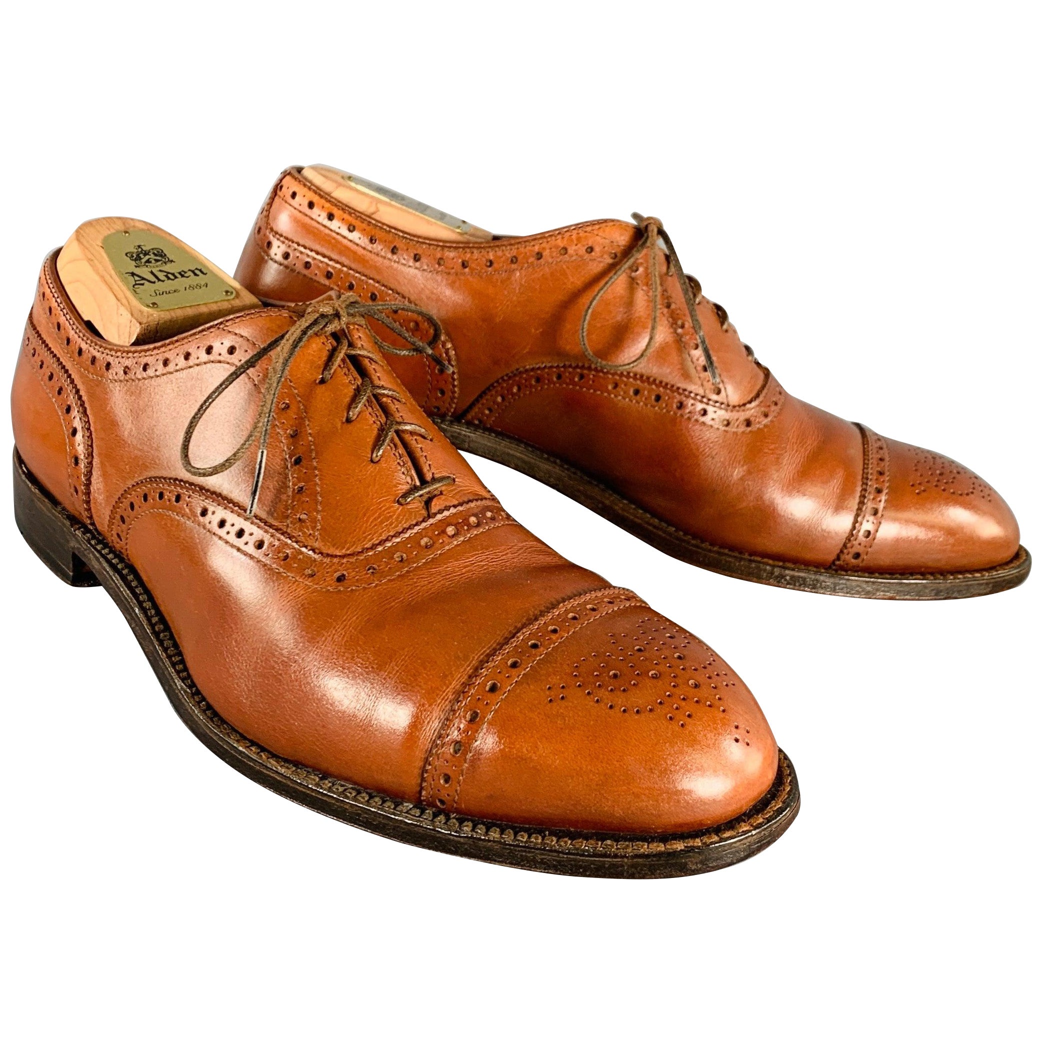 ALDEN Size 10 Brown Cognac Perforated Leather Cap Toe Lace-Up Shoes For Sale