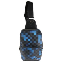 Louis Vuitton Blau Pixel Damier Graphit Canvas Avenue Sling Bag
