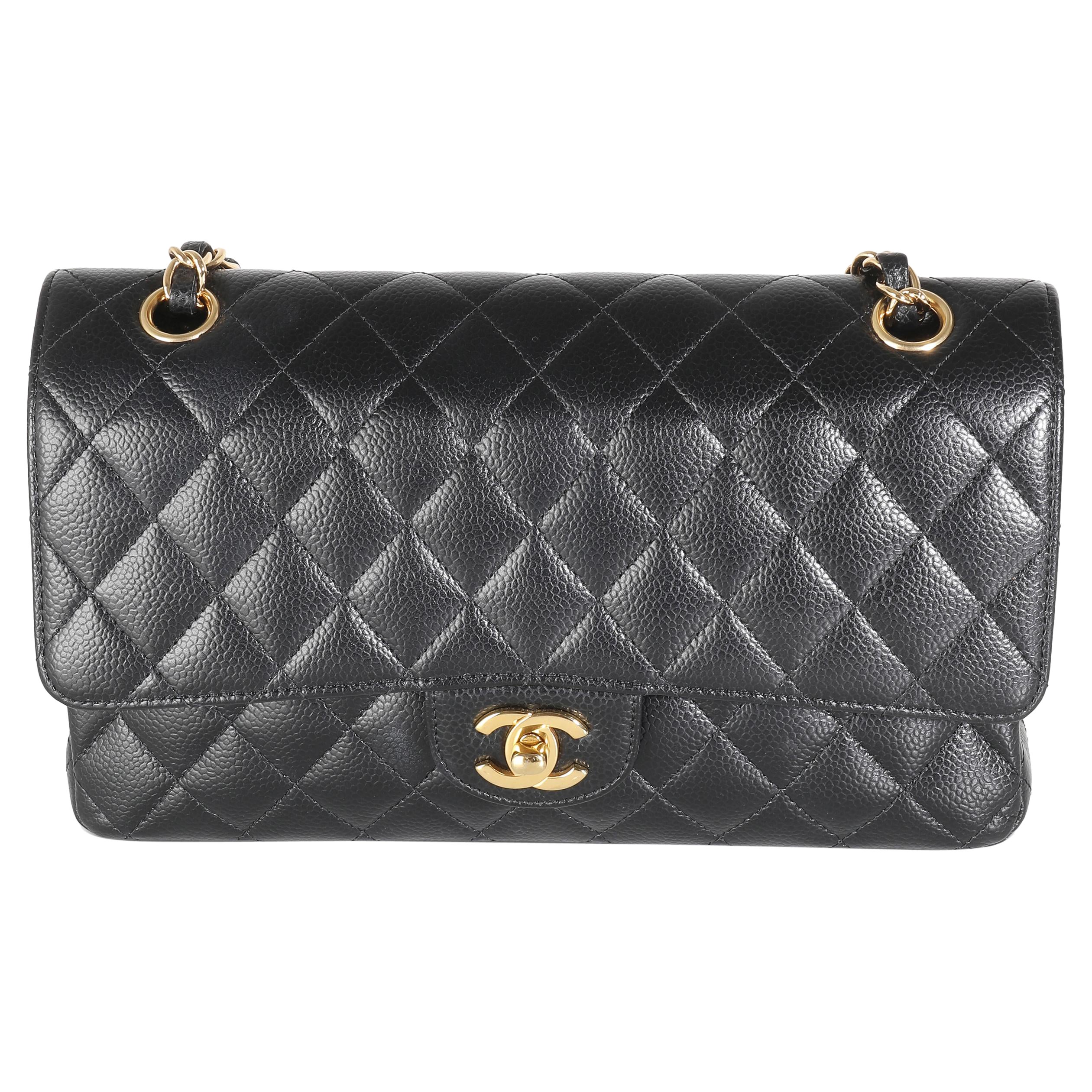 Chanel Negro Caviar Acolchado Bolso Clásico Mediano Doble Solapa en venta