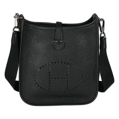 Hermès Schwarz Taurillon Clemence Evelyne TPM PHW