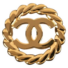 Chanel Golden Metal Brooch