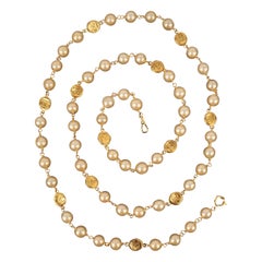 Vintage Chanel Costume Pearl Necklace