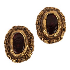 Orecchini a clip in metallo dorato Chanel, 1984