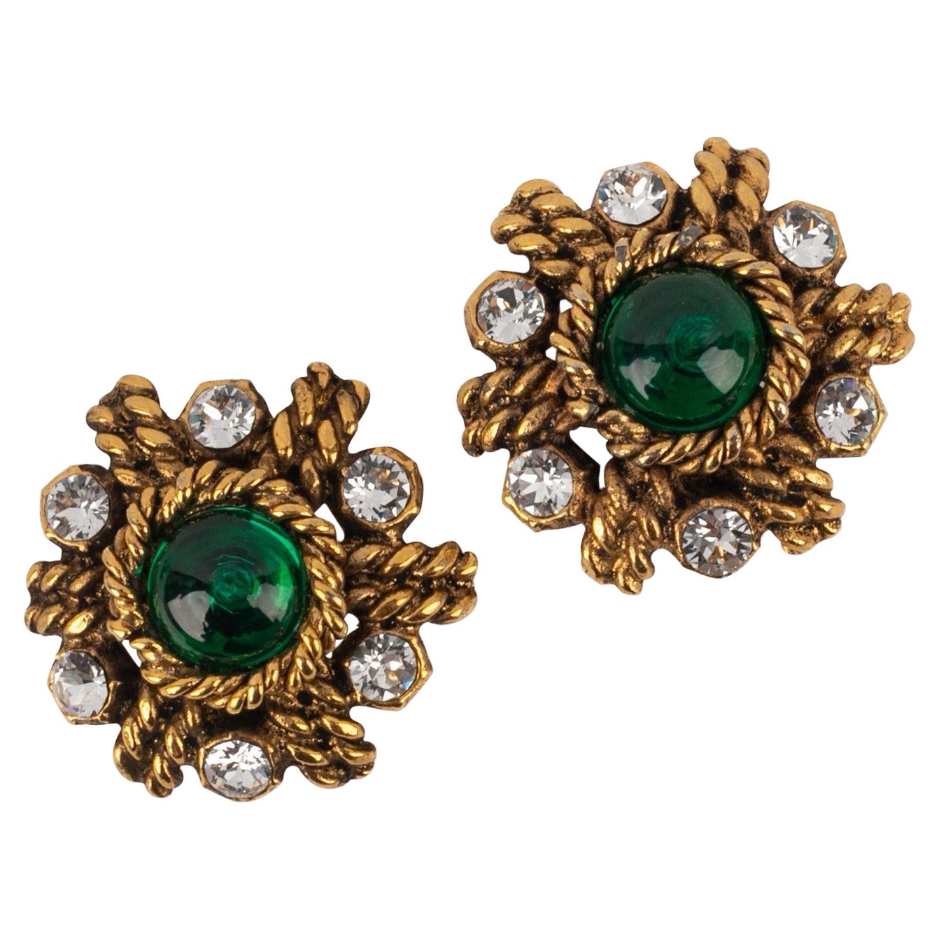 Chanel Golden Metal Clip-on Earrings with Green Glass Paste Cabochons, 1980s For Sale