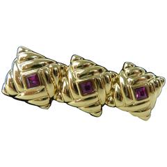 Vintage Loris Azzaro Brooch Fuchsia Gemstone Golden Metal Costume Jewerly Inlaid