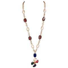 necklace metal gold vuitton perforated collar pan lock louis peter clover chanel pendant