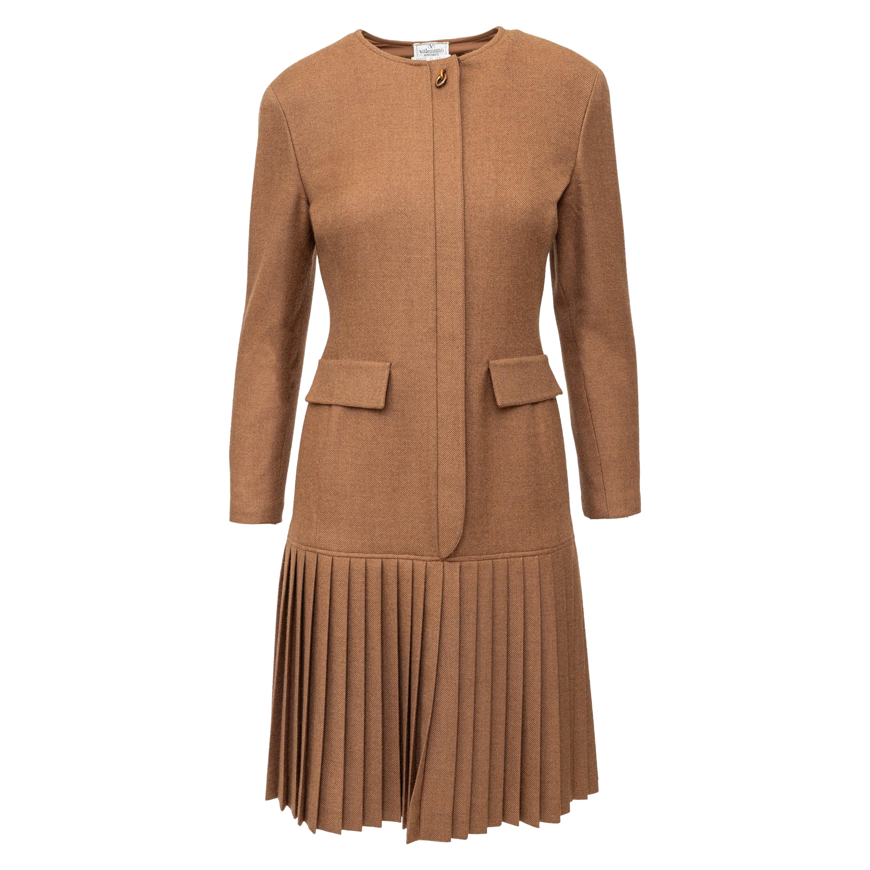 What dresses were popular in the 90s?