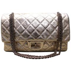 Chanel Rose Gold Metallic 2.55 Jumbo Double Flap Schultertasche aus gestepptem Kalbsleder