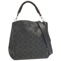 Louis Vuitton Babylone PM Tasche aus Mahina-Leder mit schwarzem Monogramm
