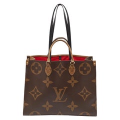 Bolsa GM OnTheGo de lona gigante con monograma invertido Louis Vuitton