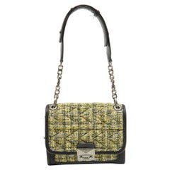 Karl Lagerfeld Black/Yellow Tweed and Leather K/Kuilted Flap Shoulder Bag (Sac à bandoulière à rabat en tweed et cuir)