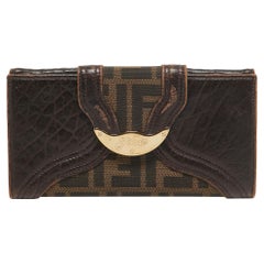 Fendi Cartera Continental Spy de Lona y Piel Zucca Tabaco