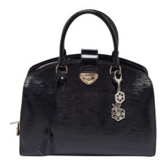 Louis Vuitton Black Epi Leather Pont Neuf GM Bag