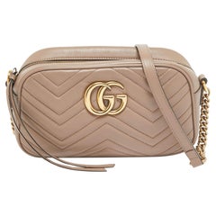 Gucci Beige matelassé Leder Kleine GG Marmont Kamera-Umhängetasche
