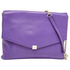 CH Bolso con solapa de cuero morado Carolina Herrera