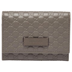 Gucci Grey Microguccissima Leather Card Case