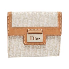 Cartera compacta Dior blanca/marrón oblicua de lona y piel Street Chic