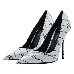 Versace Logo Signature Pumps Patent Leather in White