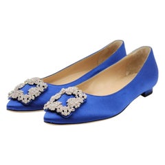 Manolo Blahnik Hangisiflat Jewell Buckle Flat Pumps Satin in Blu Taglia 35.5