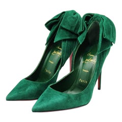 Christian Louboutin Rabakate Pumps Suede in Green
