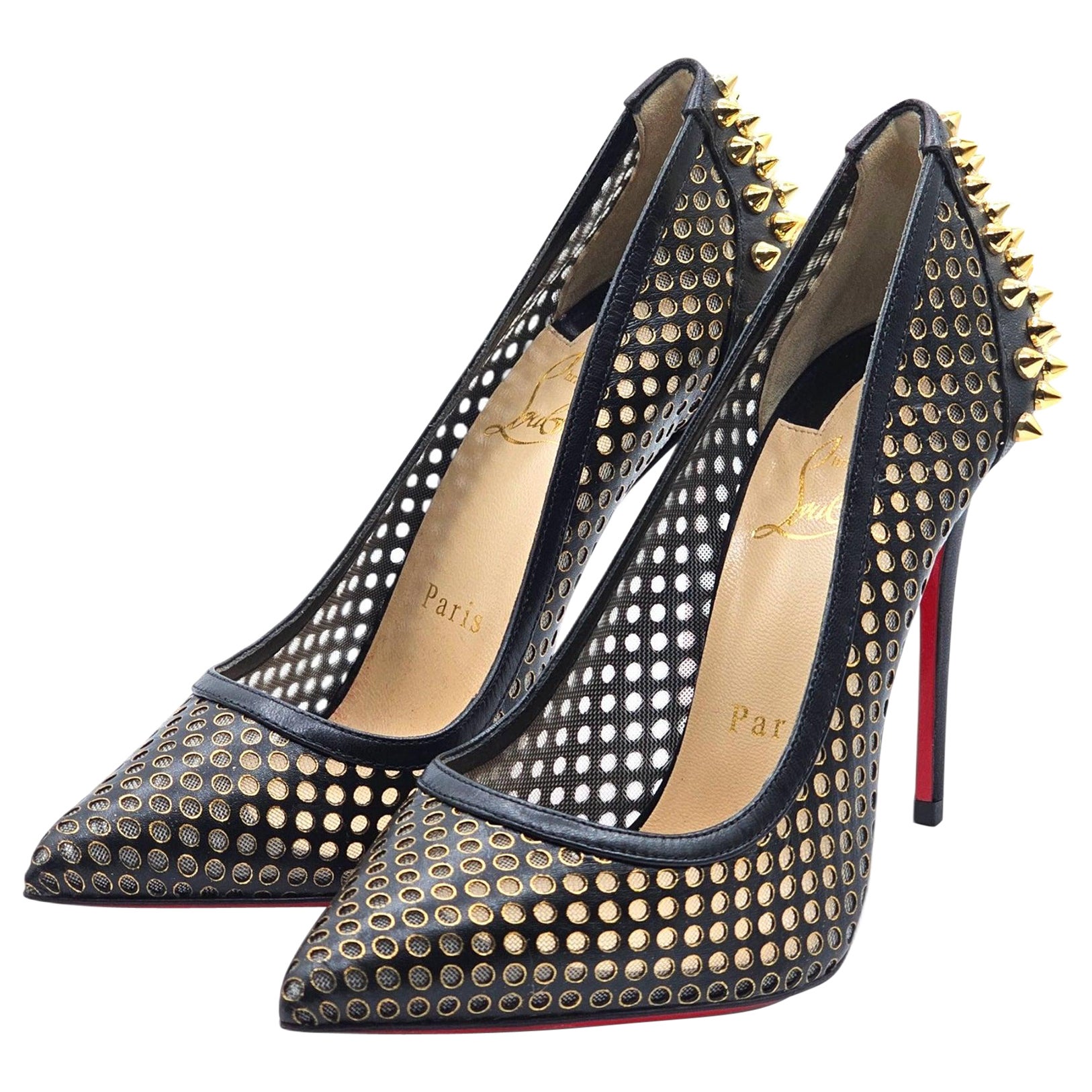 Christian Louboutin Guni escarpins à pointes en résille perforée noire en vente