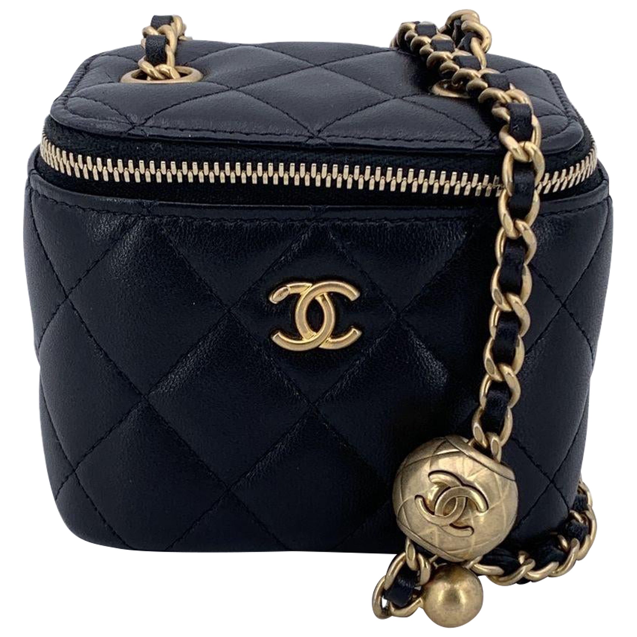 Chanel Black Quilted Leather Mini Vanity Case Crossbody Bag For Sale