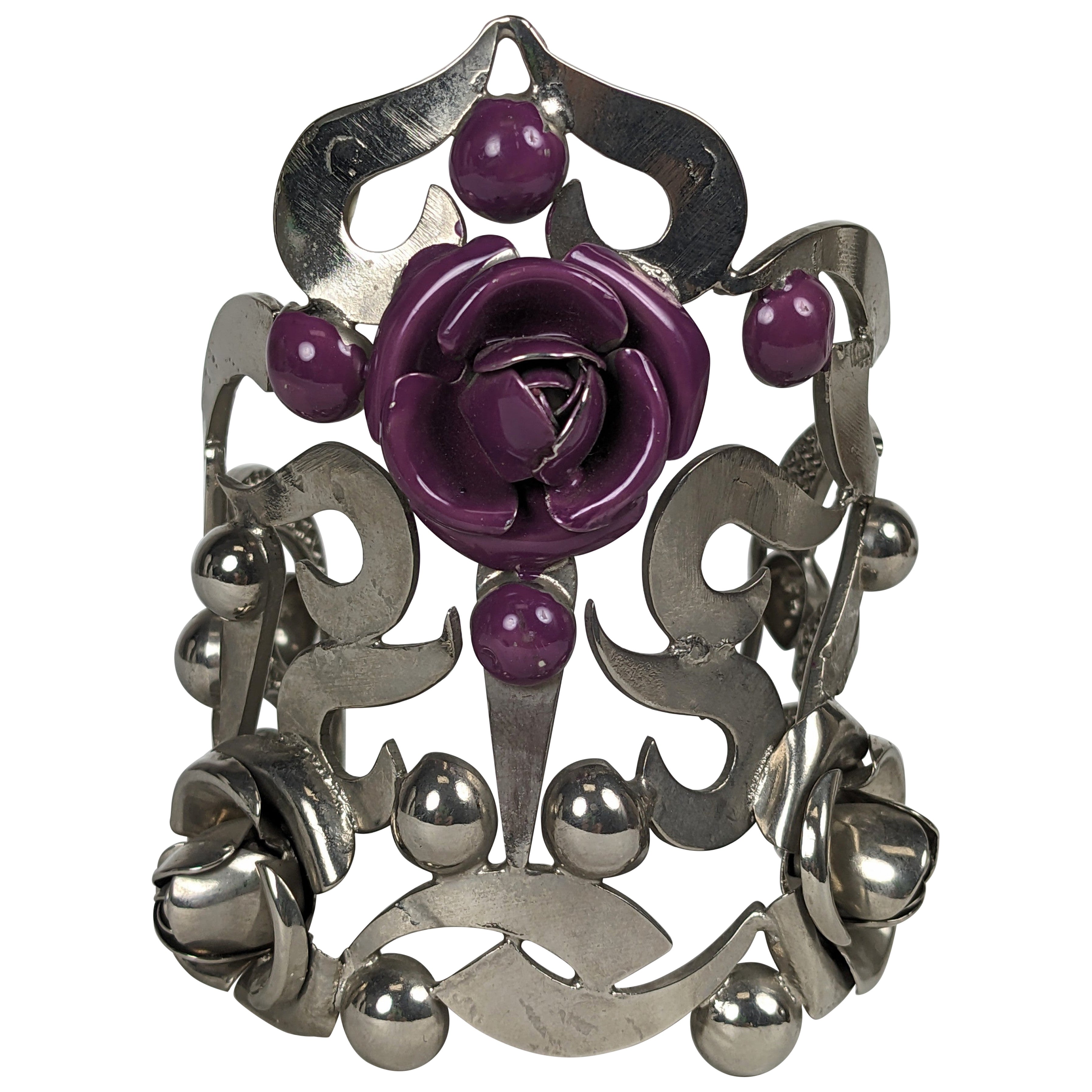 Bracciale floreale con smalto di Gianni Versace in vendita