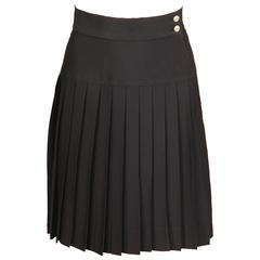 Chanel Vintage Black Pleated Skirt 11